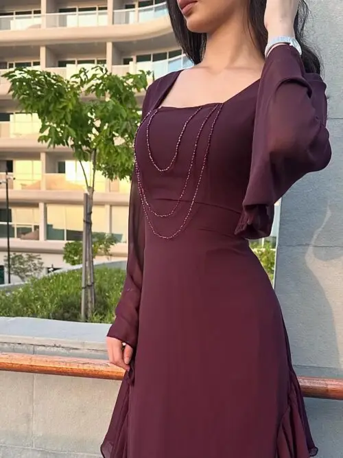 طــيف-عنّابي