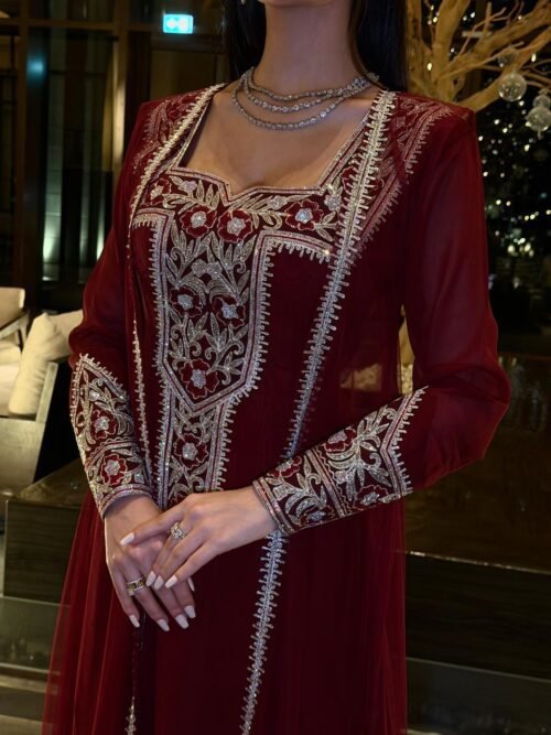 مزنـة - عنابي